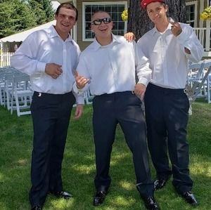 Meet your Posher, Justin